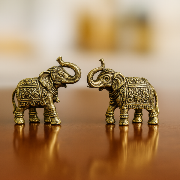 Elefantes em Metal Dourado Elefantes em Metal Dourado