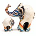 Esculturas Elefantes Decorativos Coloridos em Conjunto 28 cm