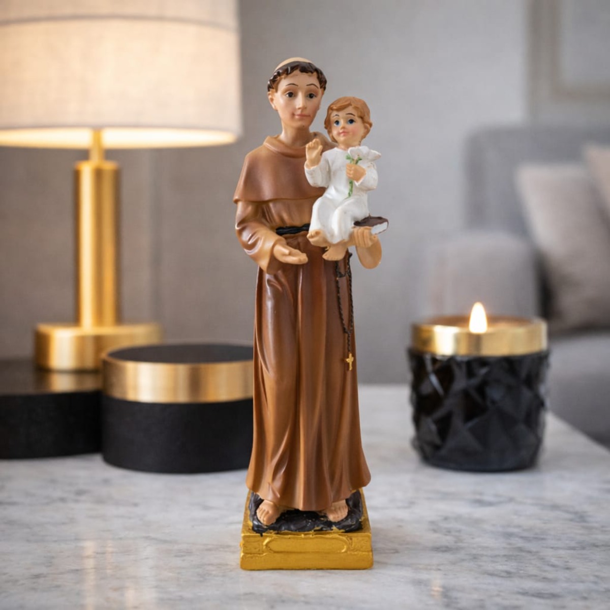 Estátua de Santo António com Menino Jesus