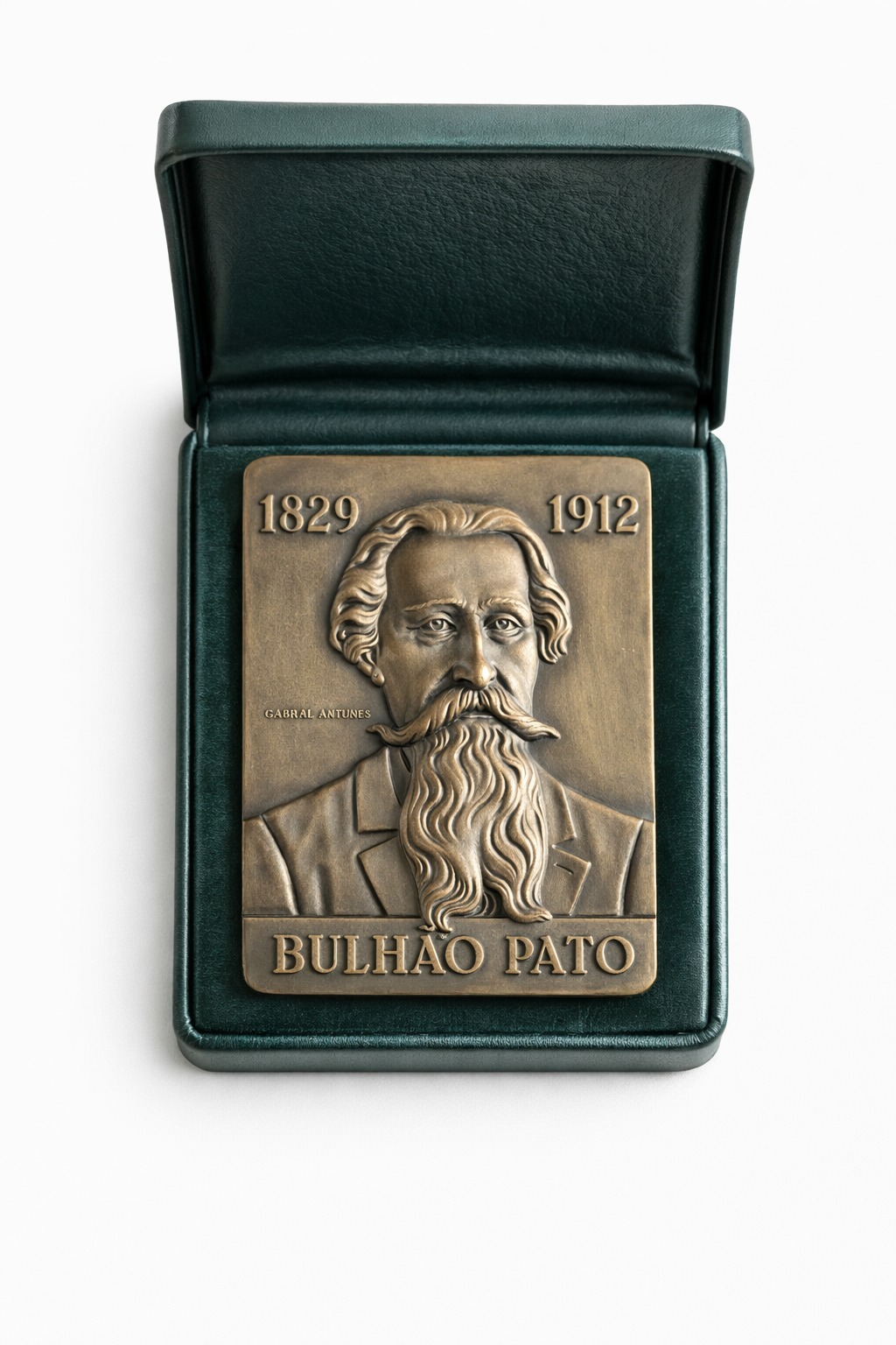 Bulhão Pato Bronze Medallion (2) Bulhão Pato Bronze Medallion