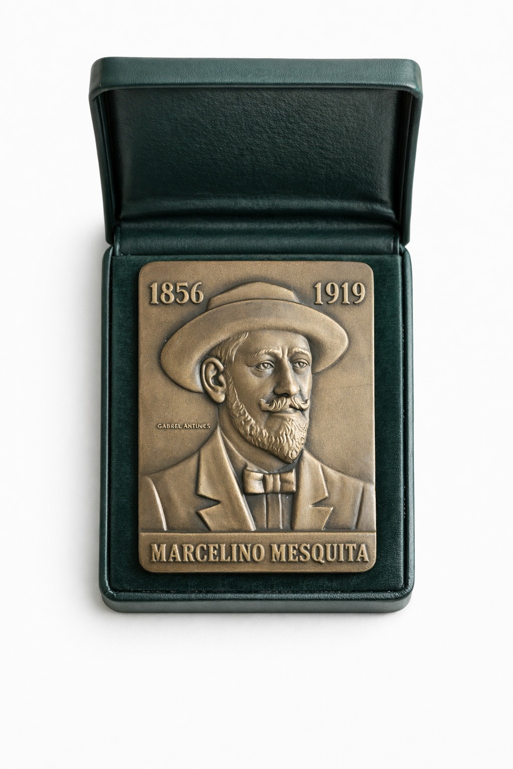 Marcelino Mesquita Bronze Medallion (4)
